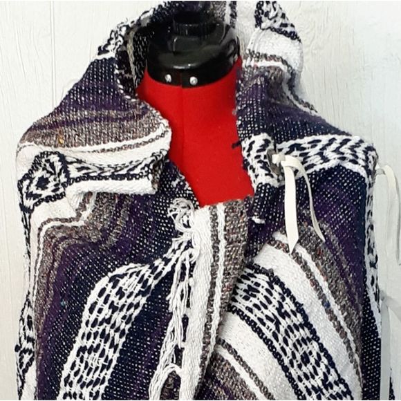 GROOVY GLAM Handmade Leather Fringed Concho Purple Falsa Blanket Wrap Shawl - Picture 2 of 6